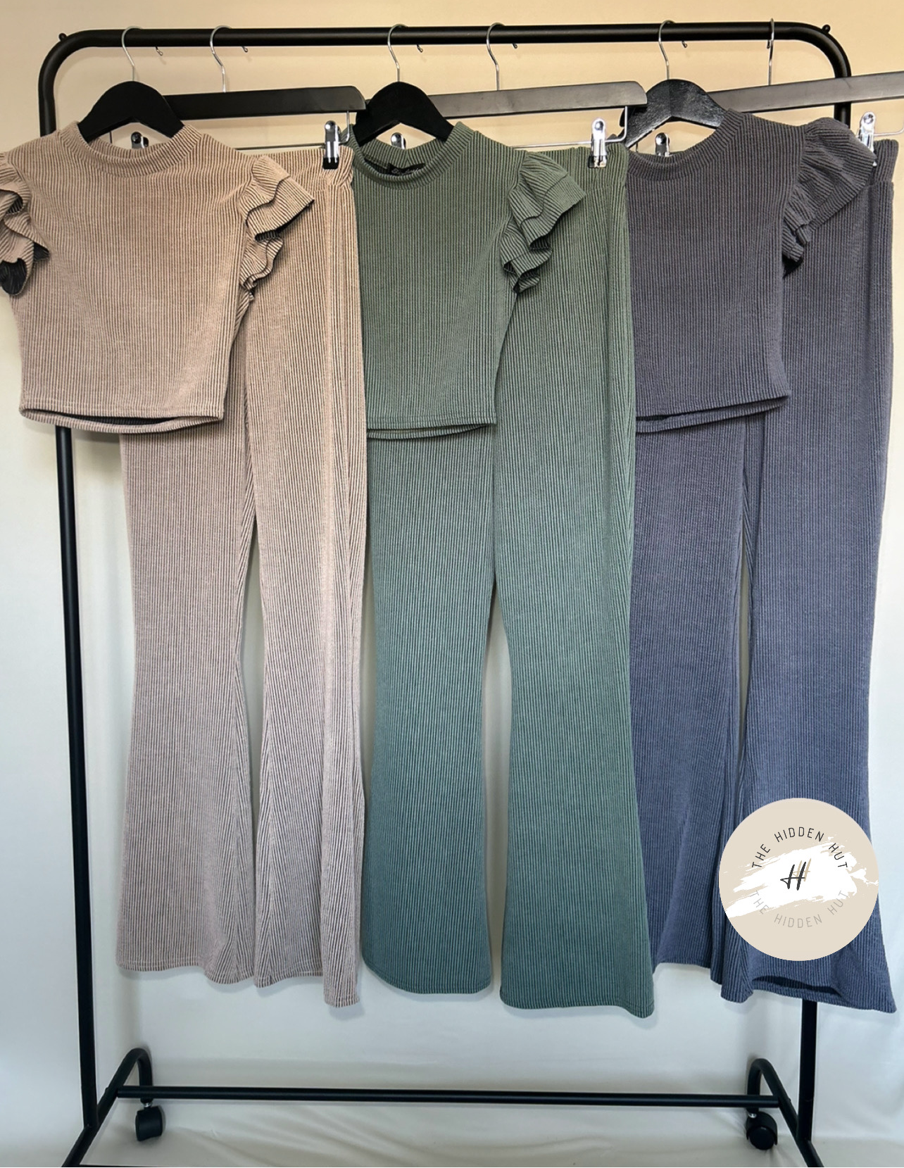 RIBBED FRILLED SET