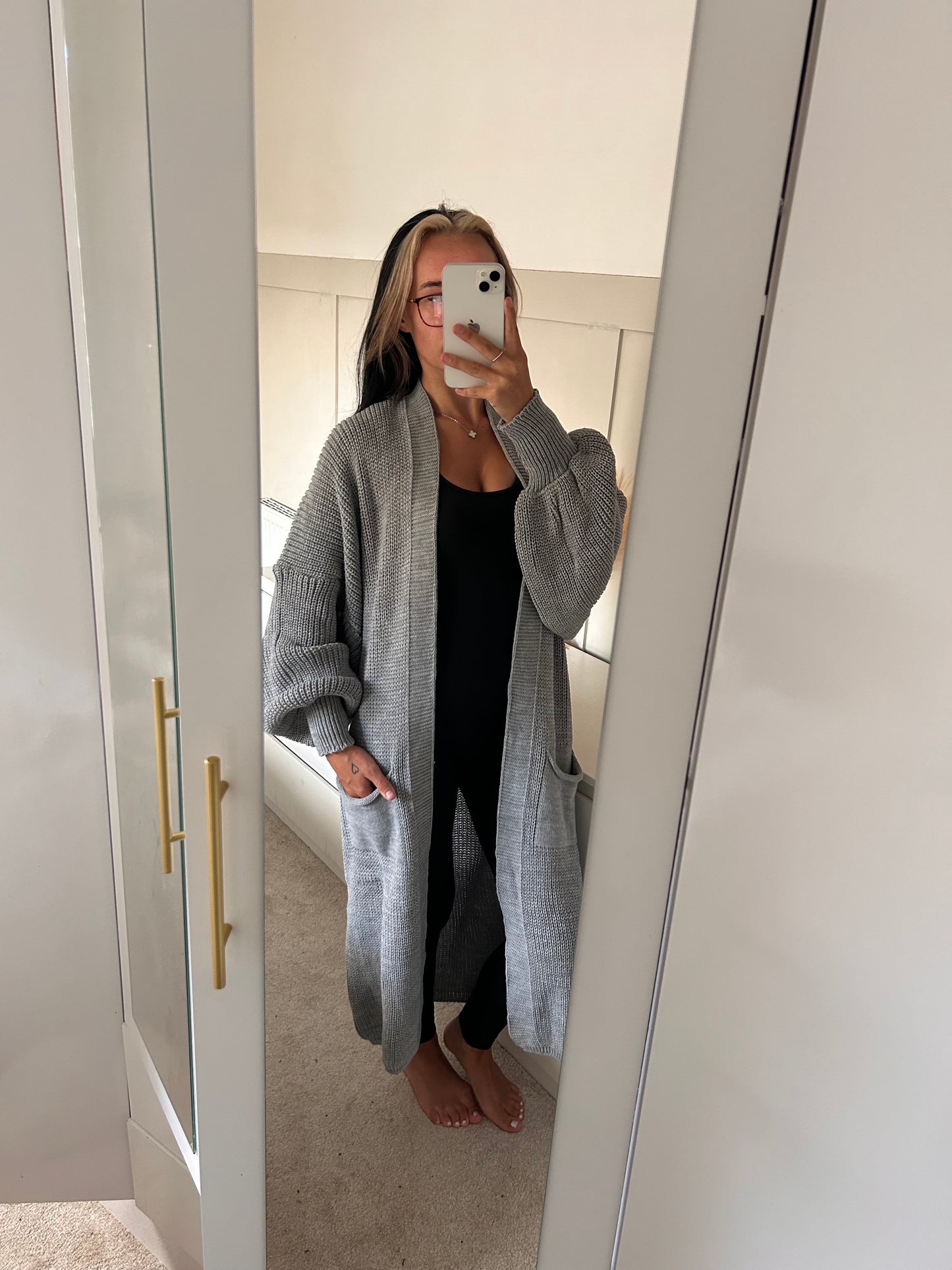 LONG OPEN BALLOON SLEEVED KNITTED CARDIGAN