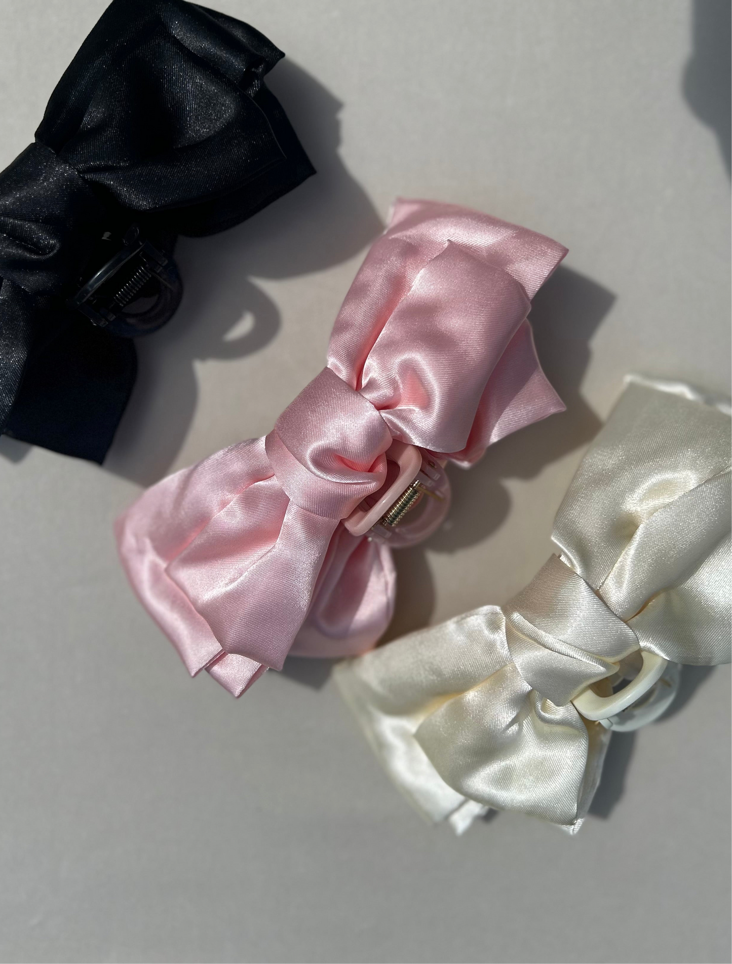 LARGE HAIR BOW CLAW CLIP