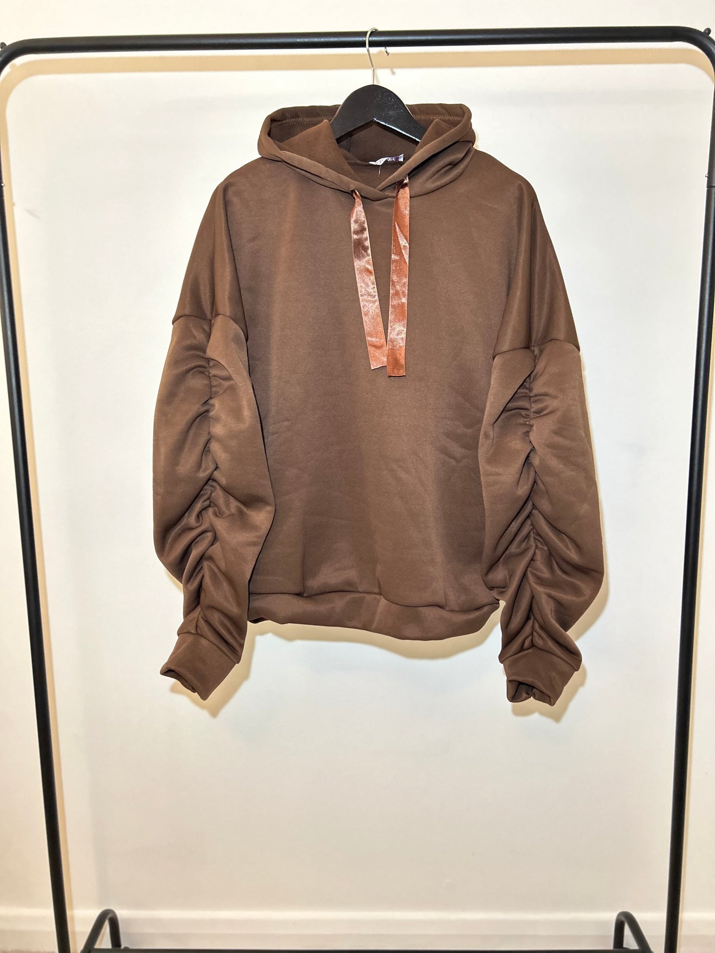 OVERSIZED RUCHED RIBBON HOODIES