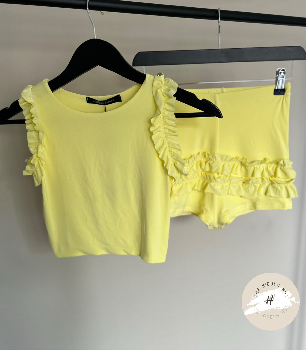 SLINKY FRILL SHORTS SET