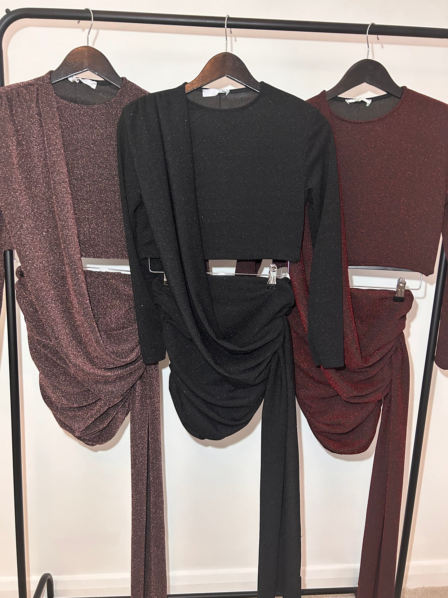 GLITTERY DRAPE DRESS/CO-ORD