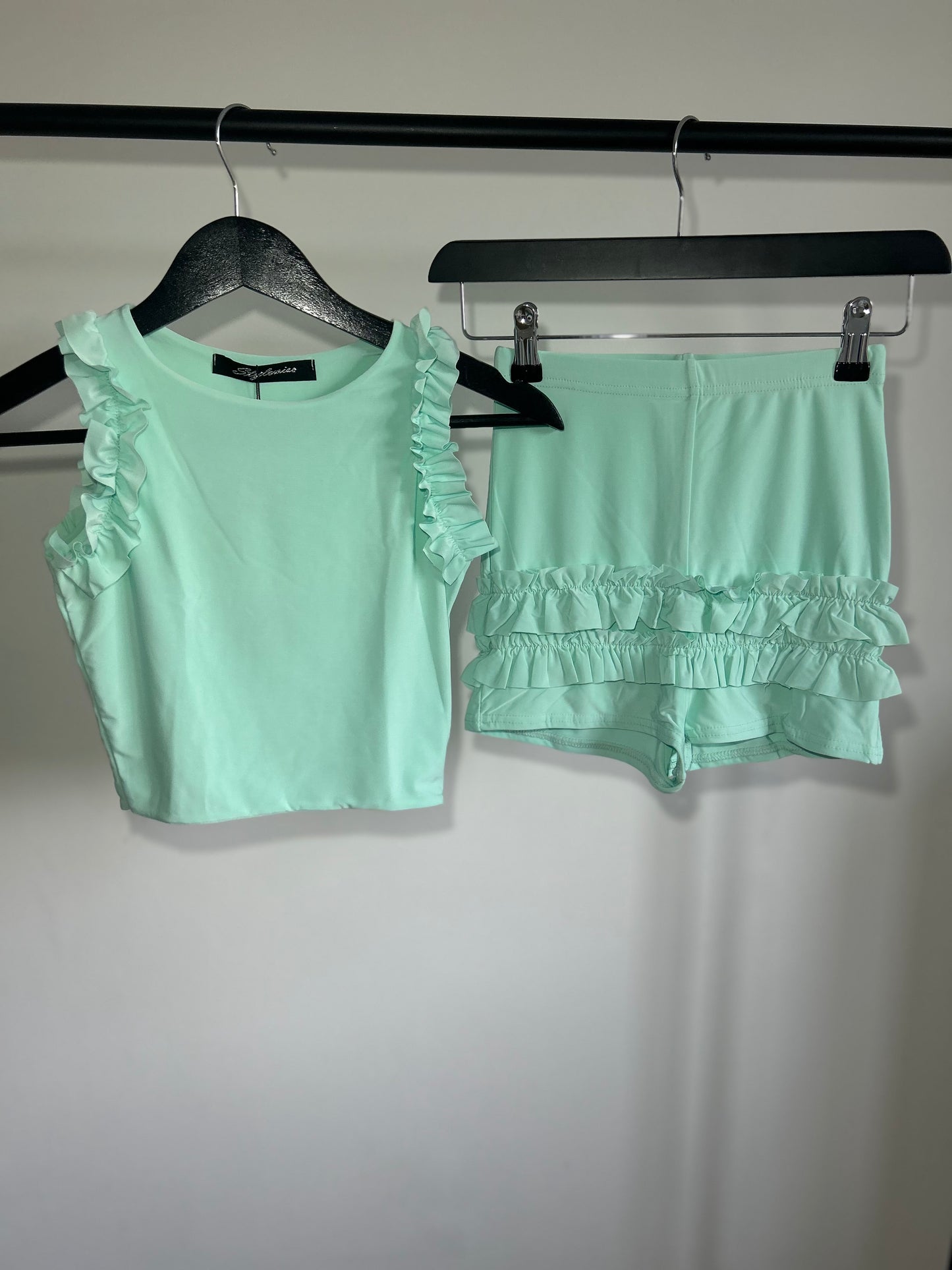 SLINKY FRILL SHORTS SET
