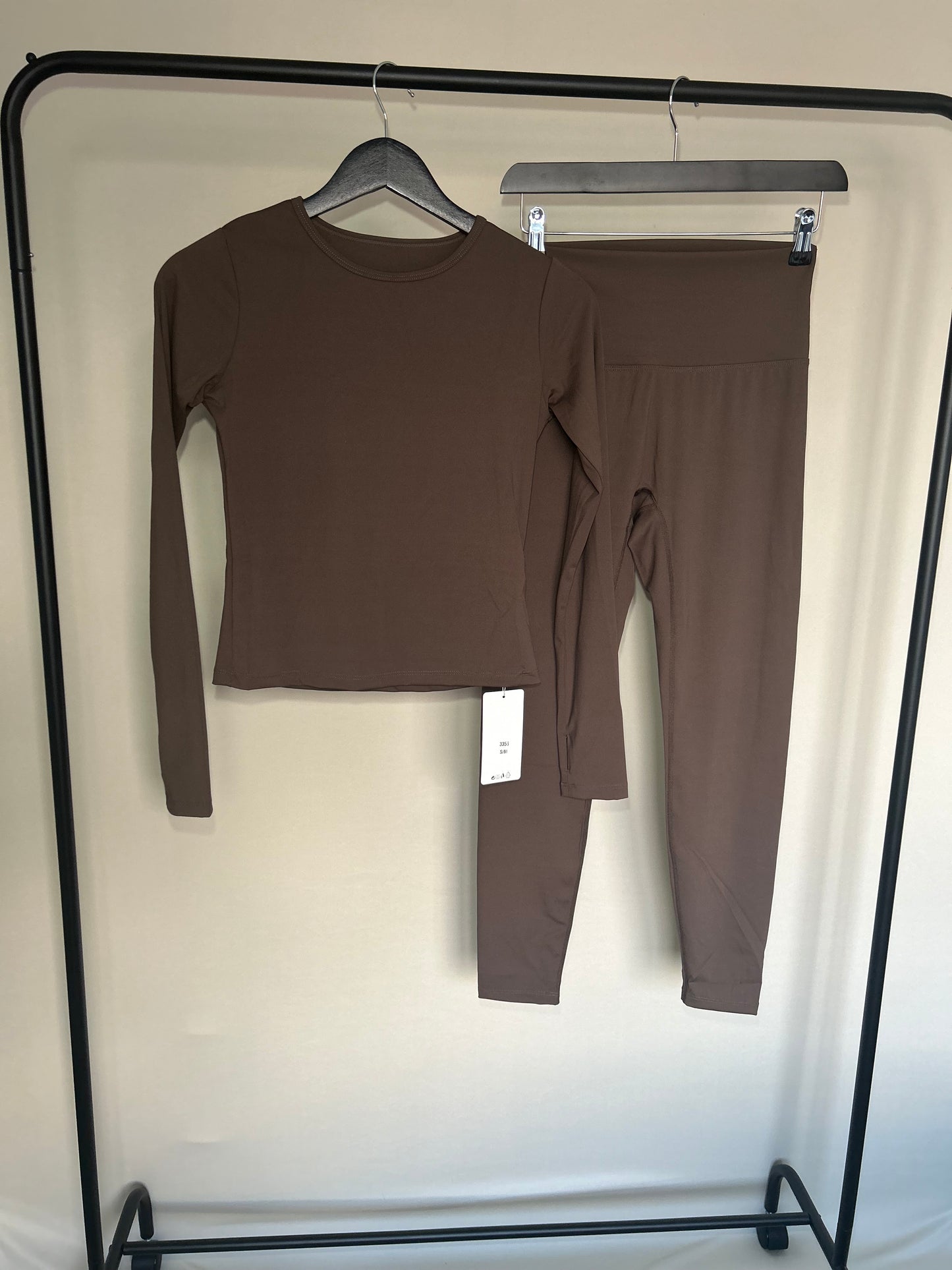 LONG SLEEVED SLINKY GYM SET