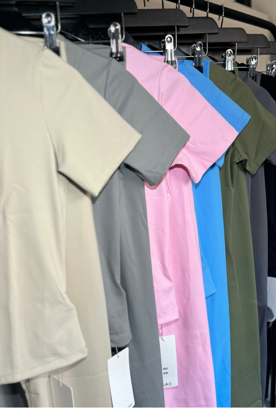 SLINKY SHORT SLEEVED GYM SET