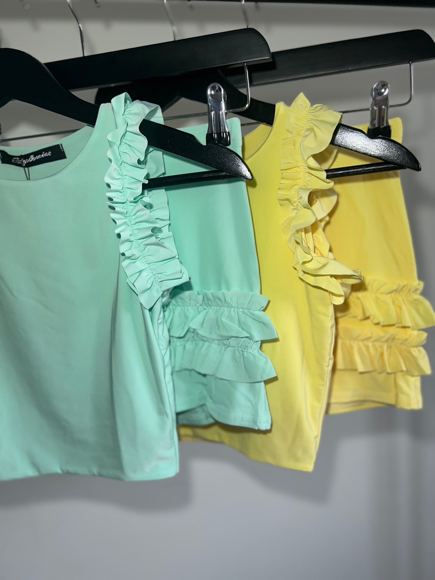 SLINKY FRILL SHORTS SET