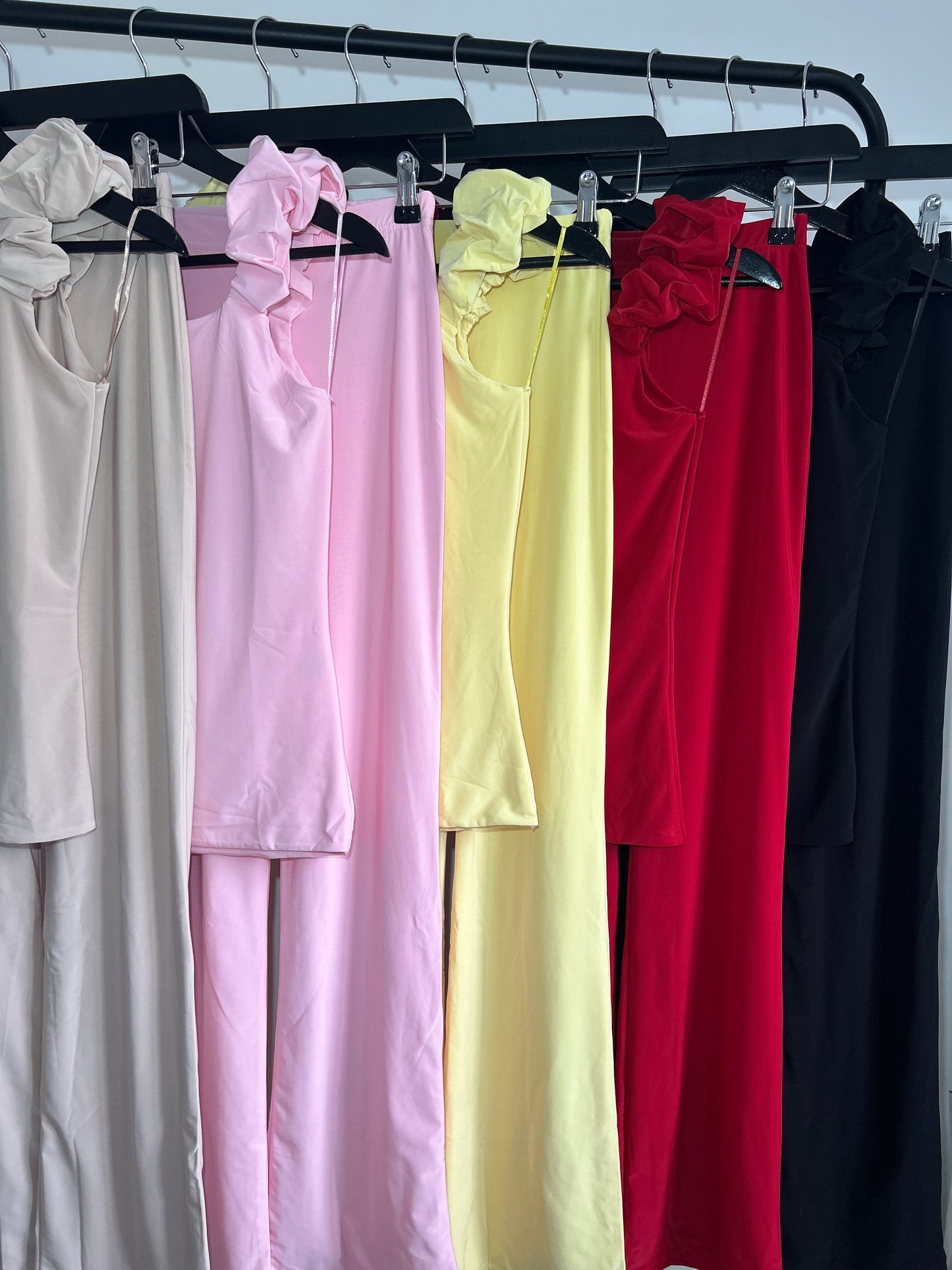 FRILL SLEEVE FLARED SLINKY CO-ORD