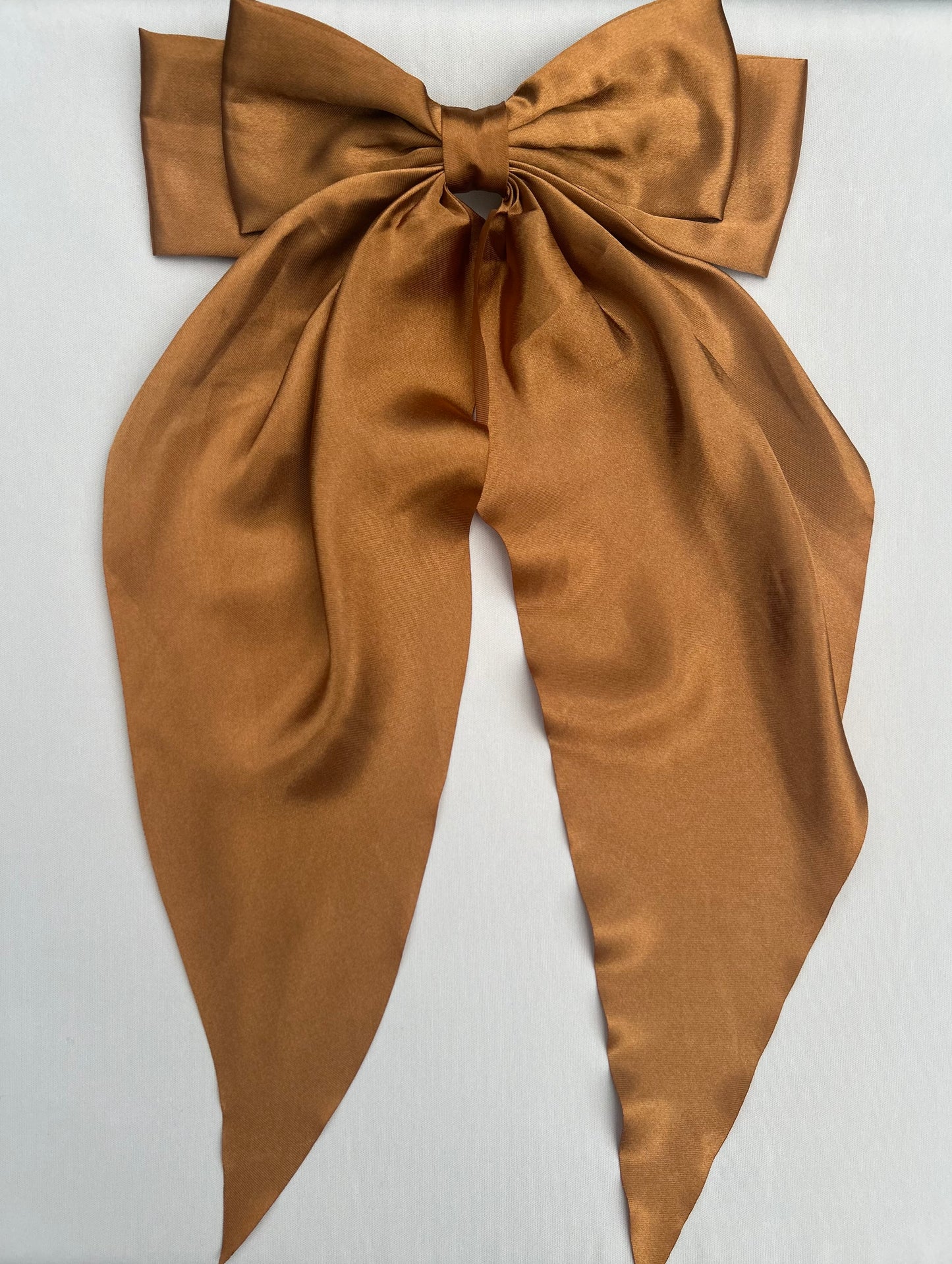 OVERSIZED SATIN HAIR BOWS