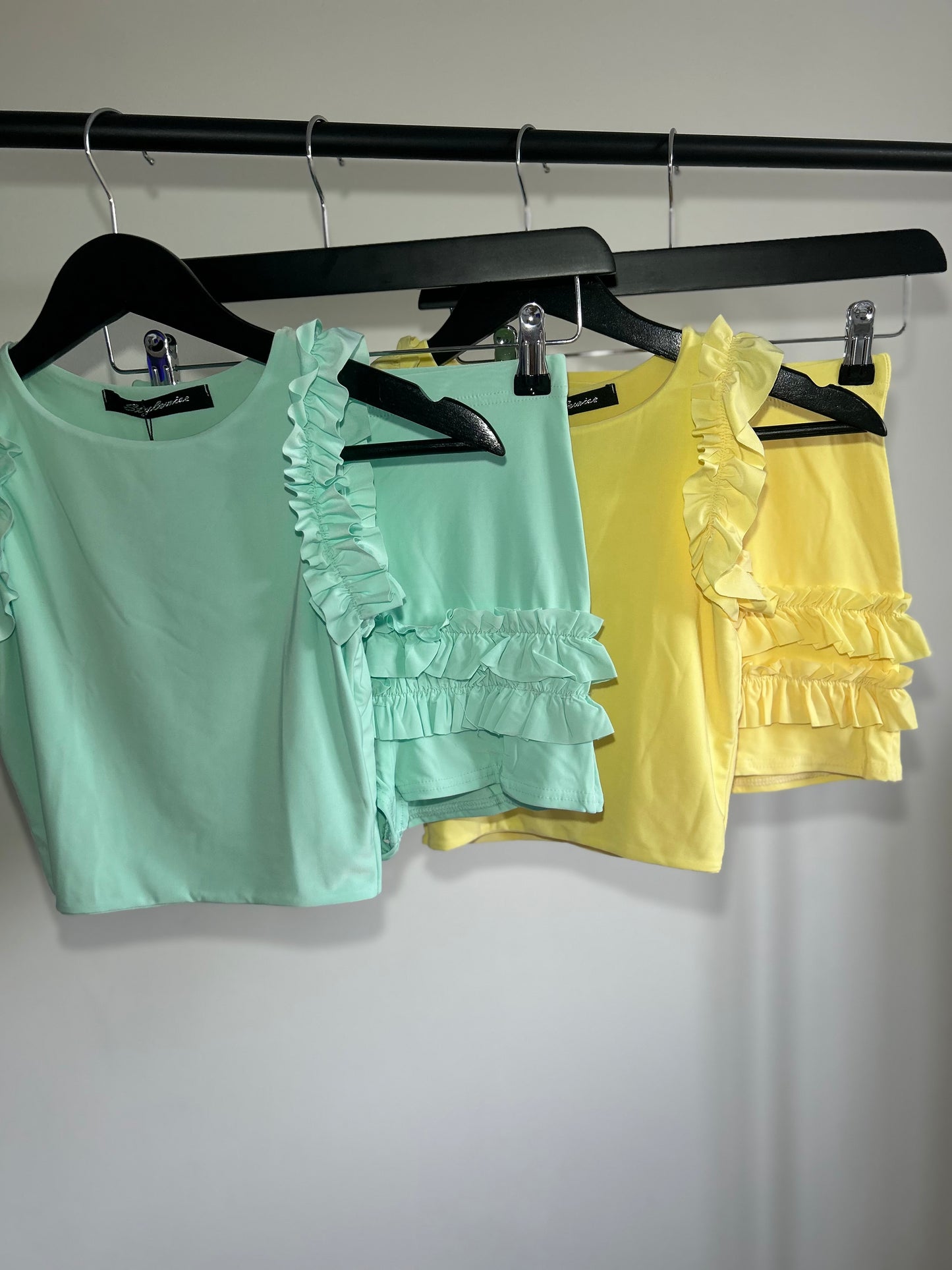 SLINKY FRILL SHORTS SET