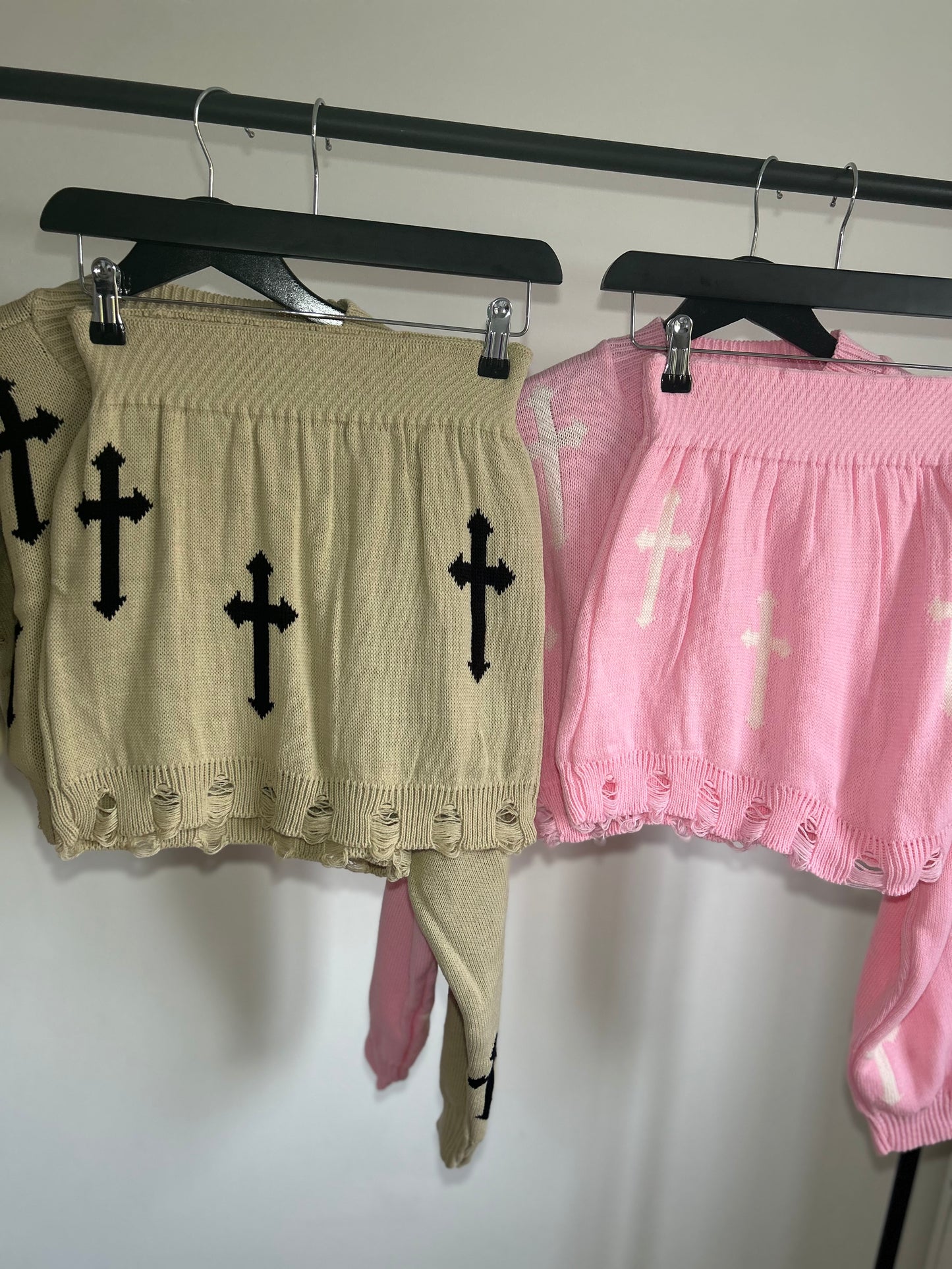 KNITTED CROSS SKIRT AND JUMPER CO-ORD