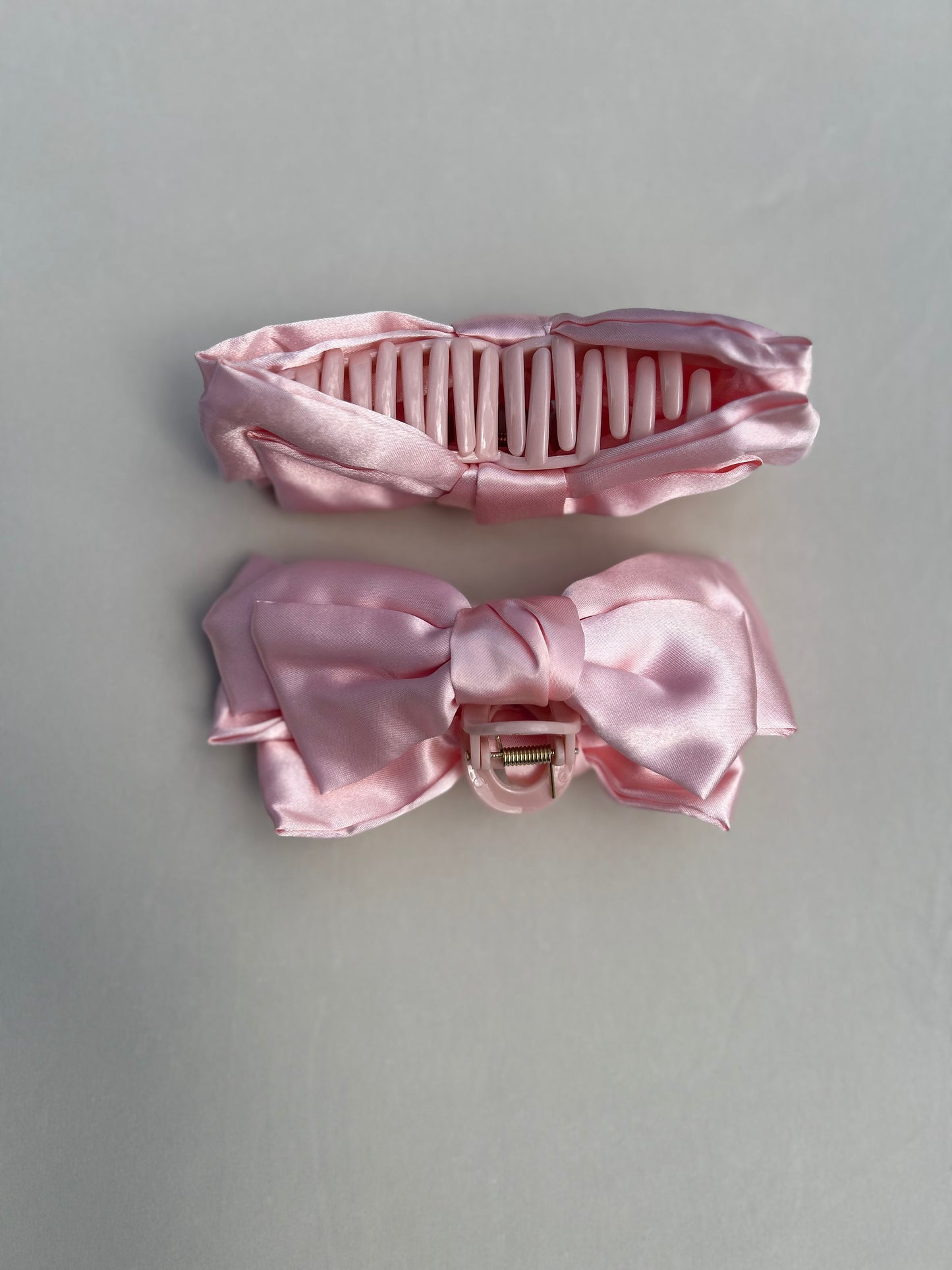LARGE HAIR BOW CLAW CLIP