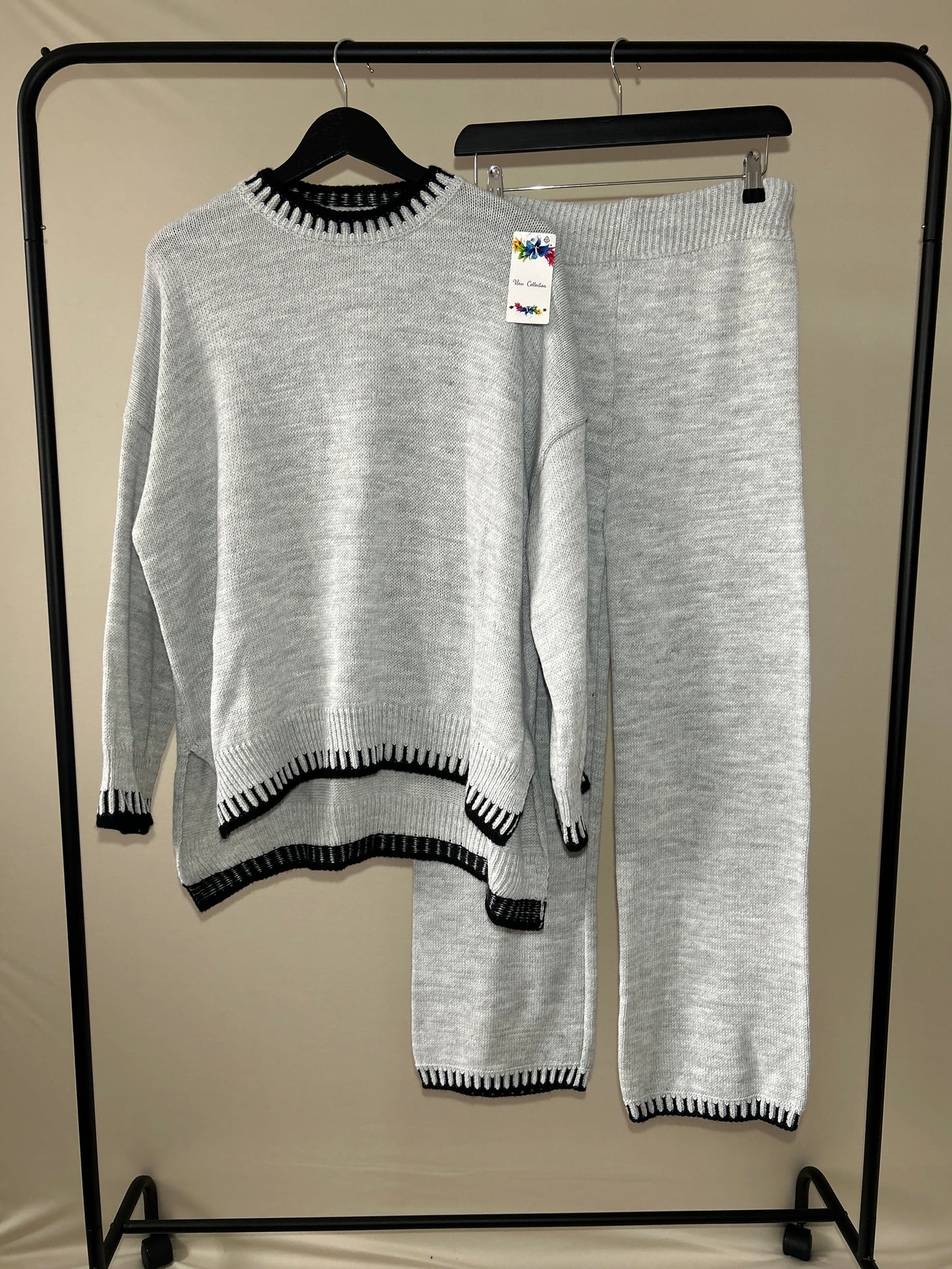 KNITTED STITCH DETAILED SET