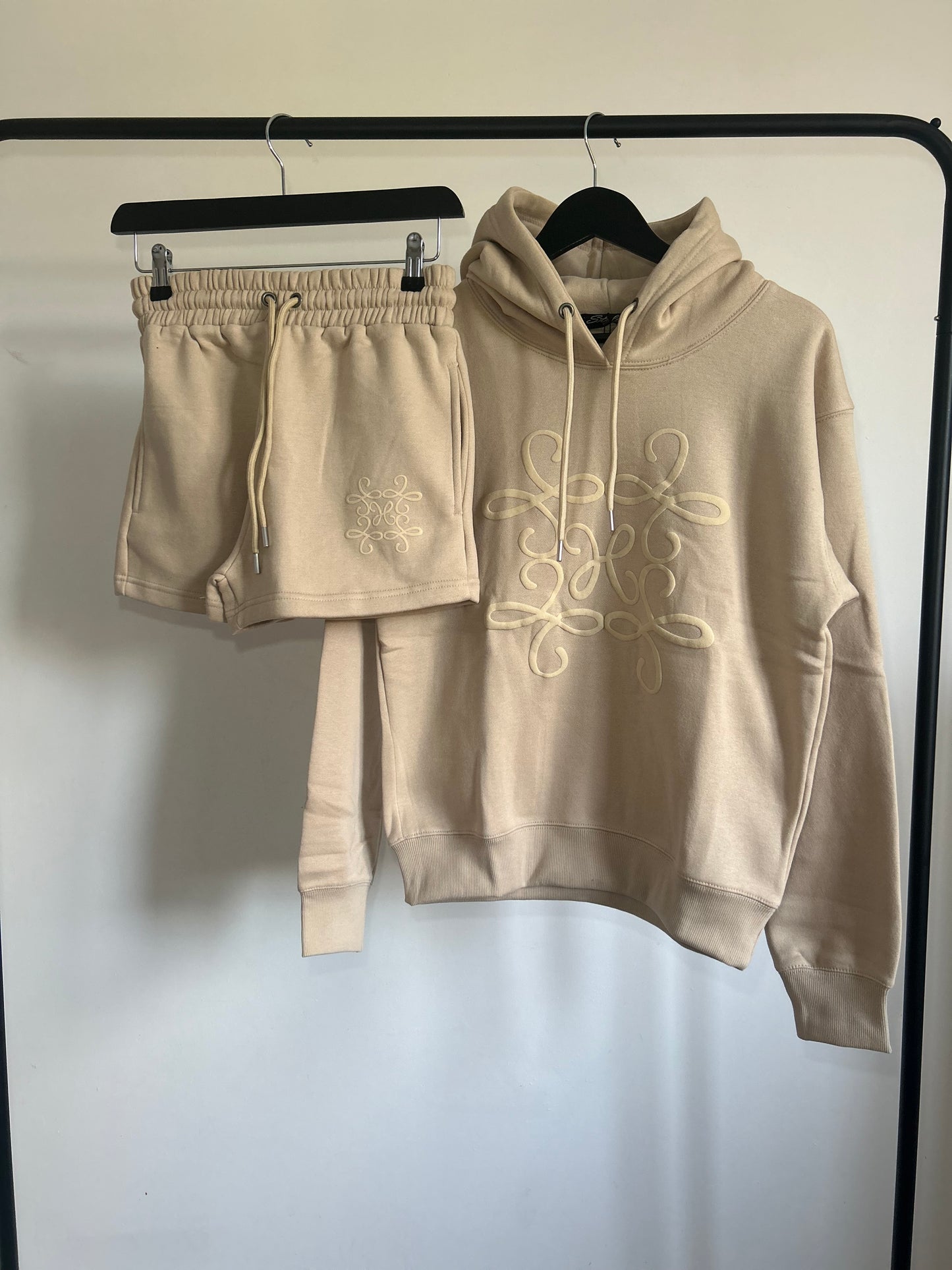 THE HIDDEN HUT’S HOODIE + JOGGER SHORTS CO-ORD