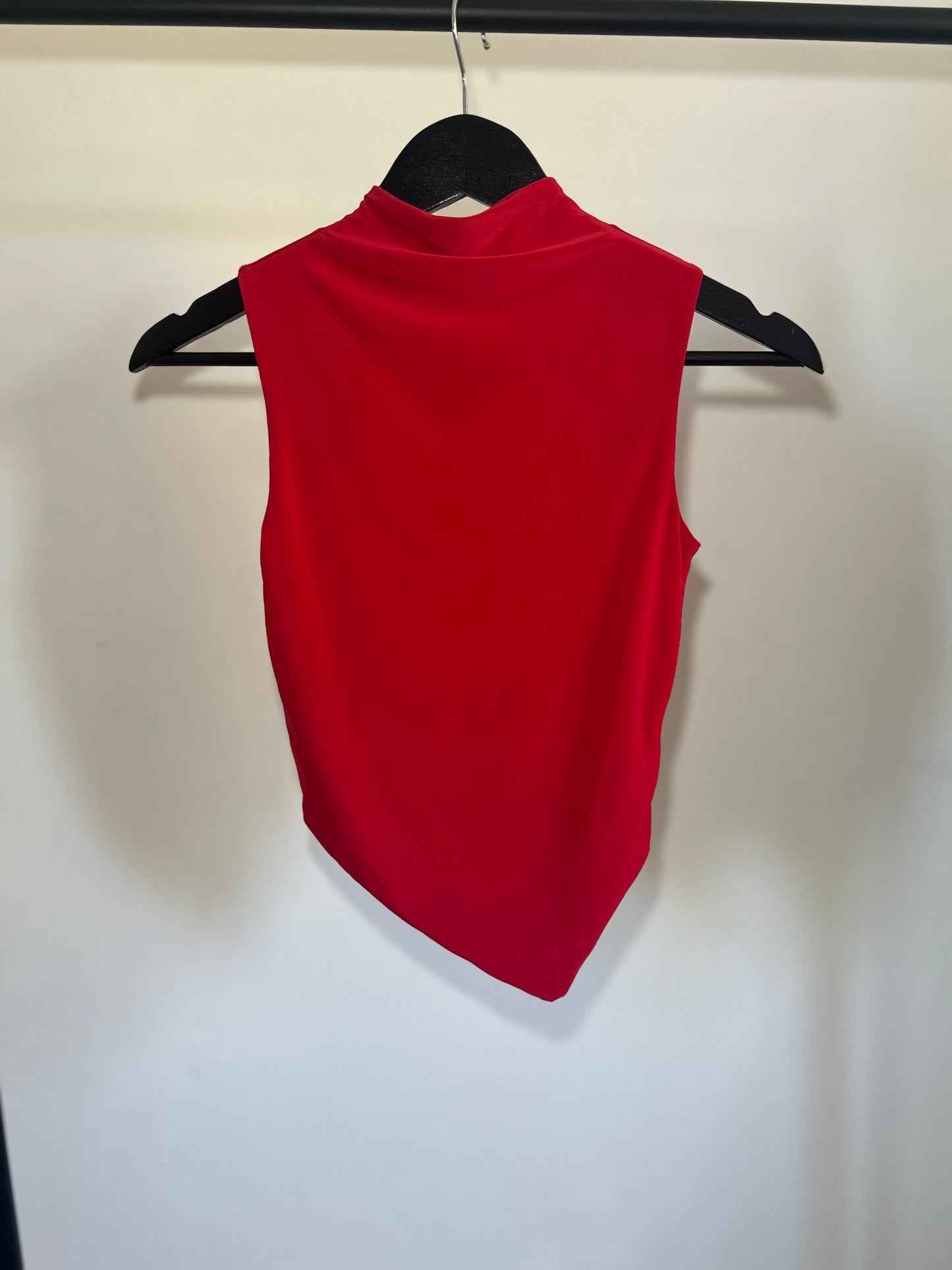 SLINKY HIGH NECK GATHERED ASYMMETRICAL HEM TOP