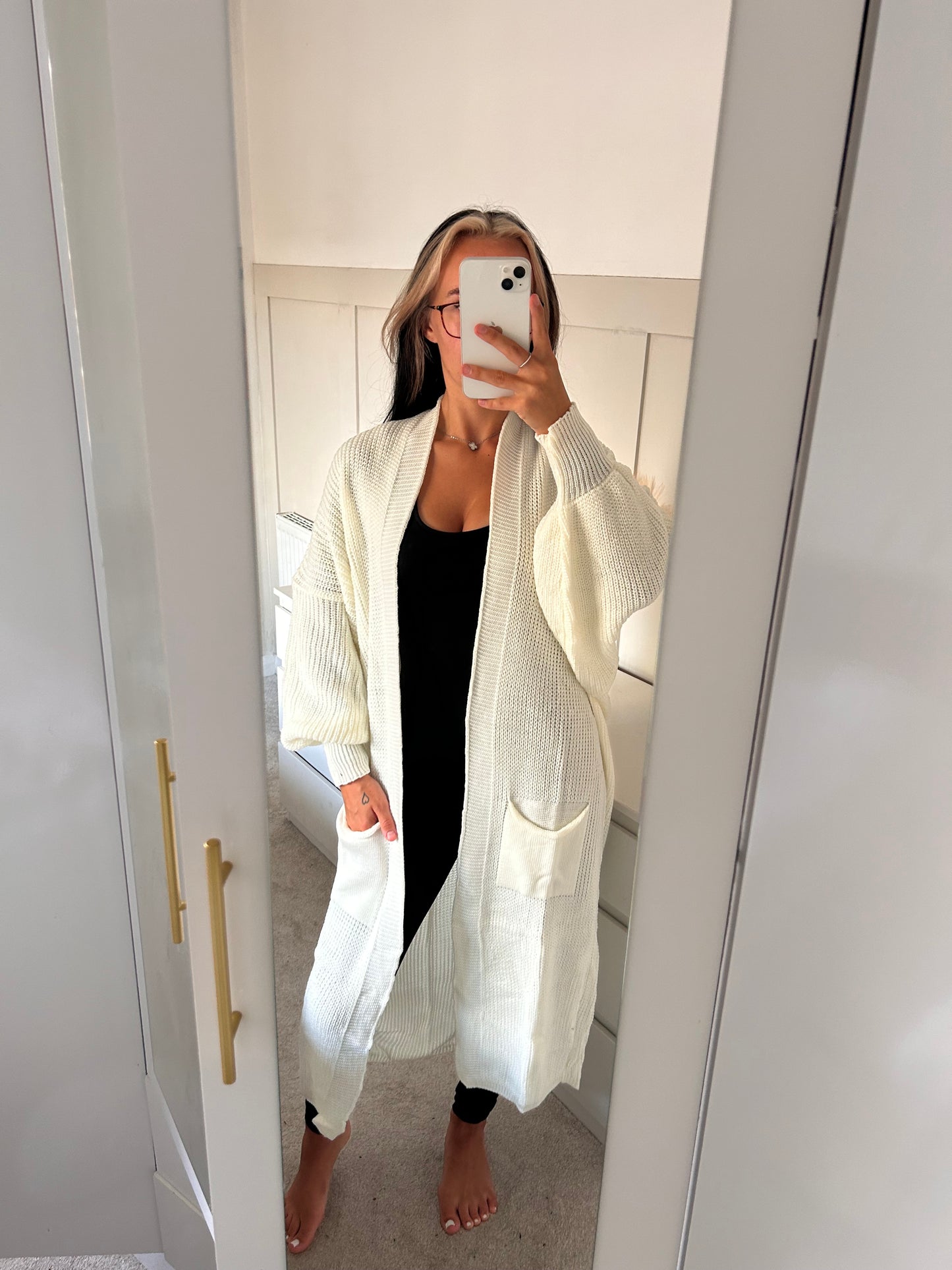 LONG OPEN BALLOON SLEEVED KNITTED CARDIGAN