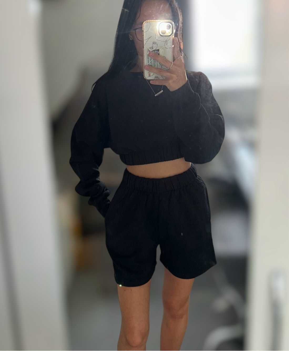 CROPPED JUMPER AND SHORTS SET