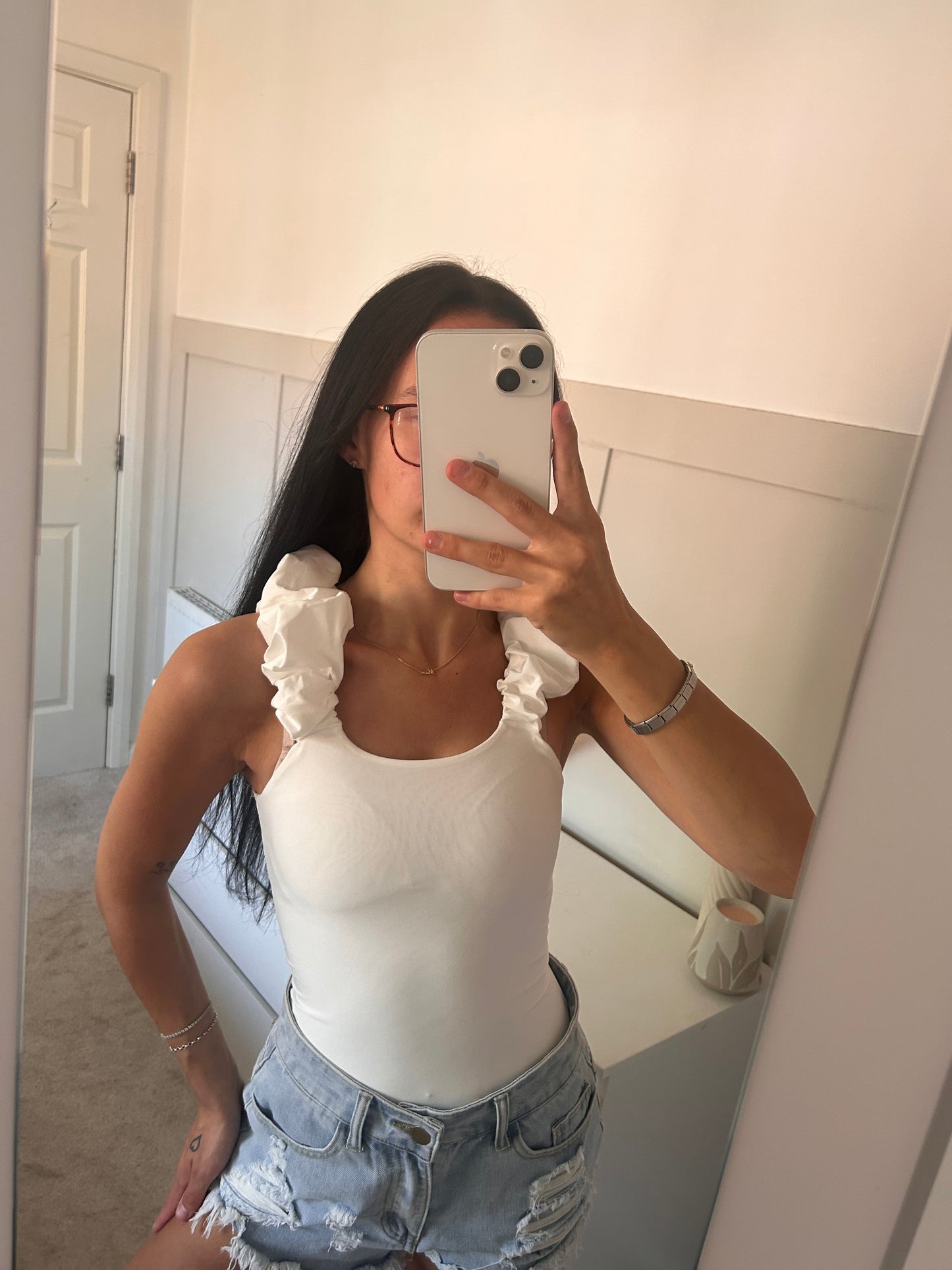 SLINKY RUCHED SHOULDER BODYSUIT