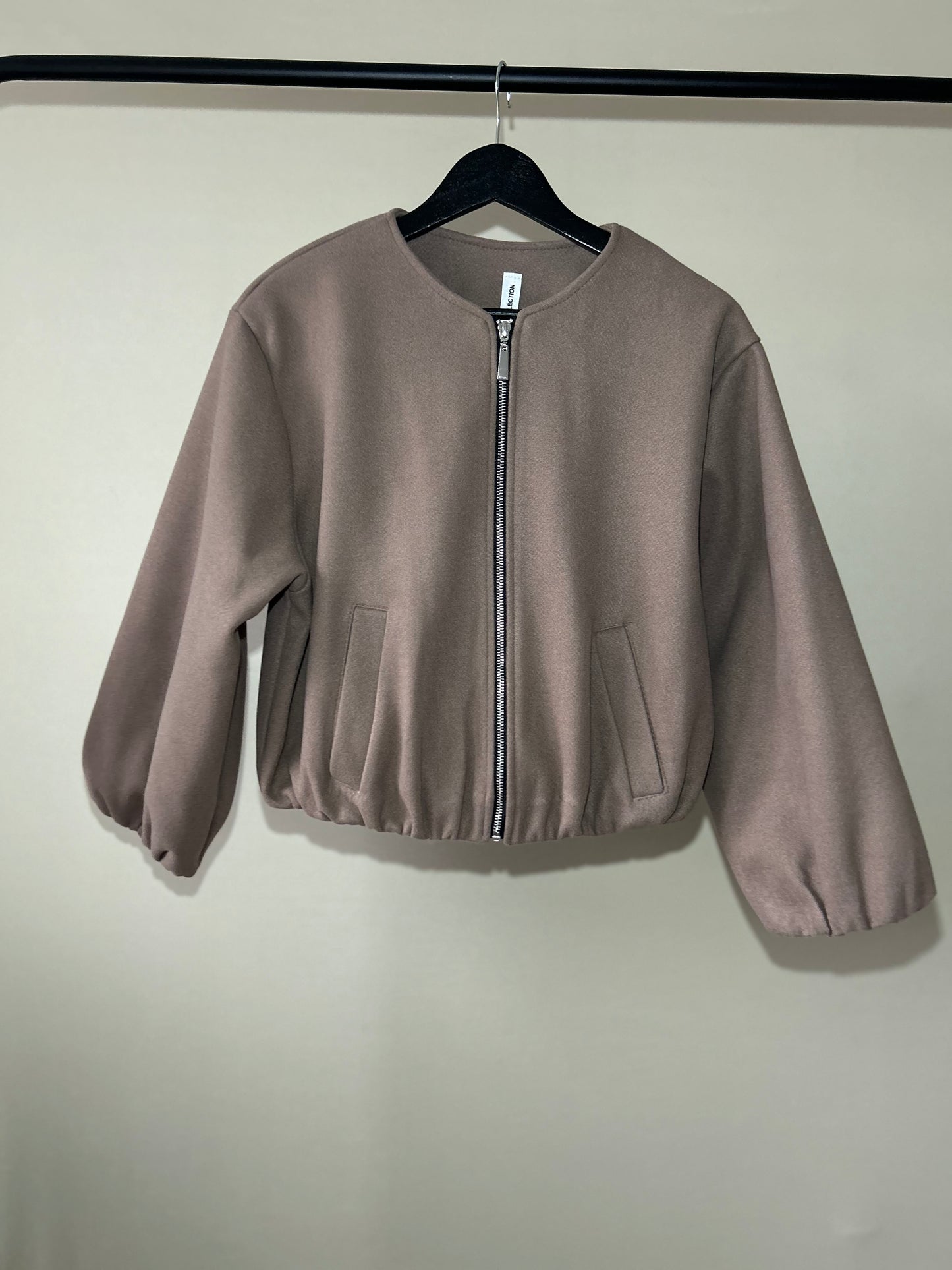 BALLOON SLEEVED CUFFED WOOL BOMBER JACKET