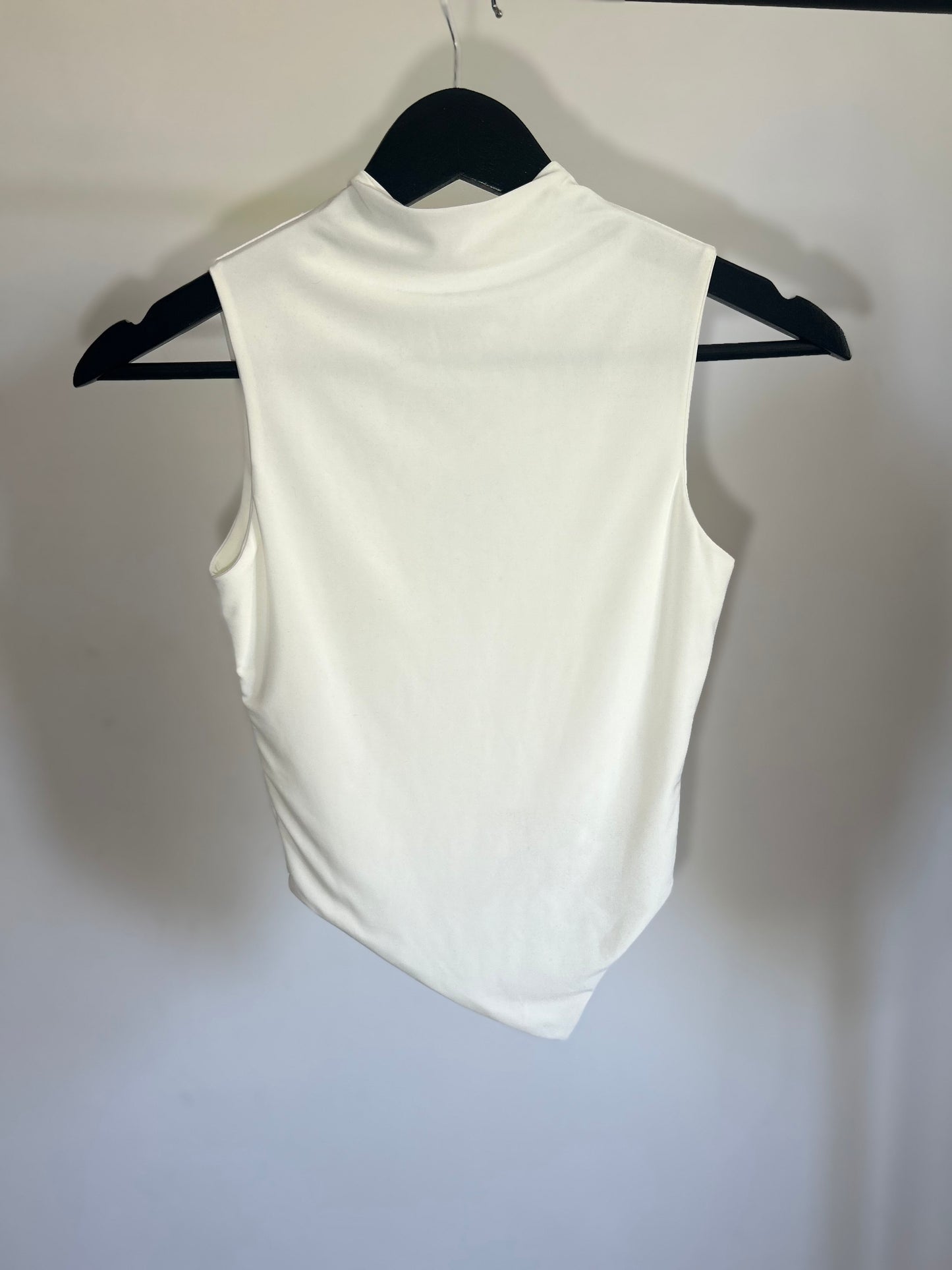 SLINKY HIGH NECK GATHERED ASYMMETRICAL HEM TOP