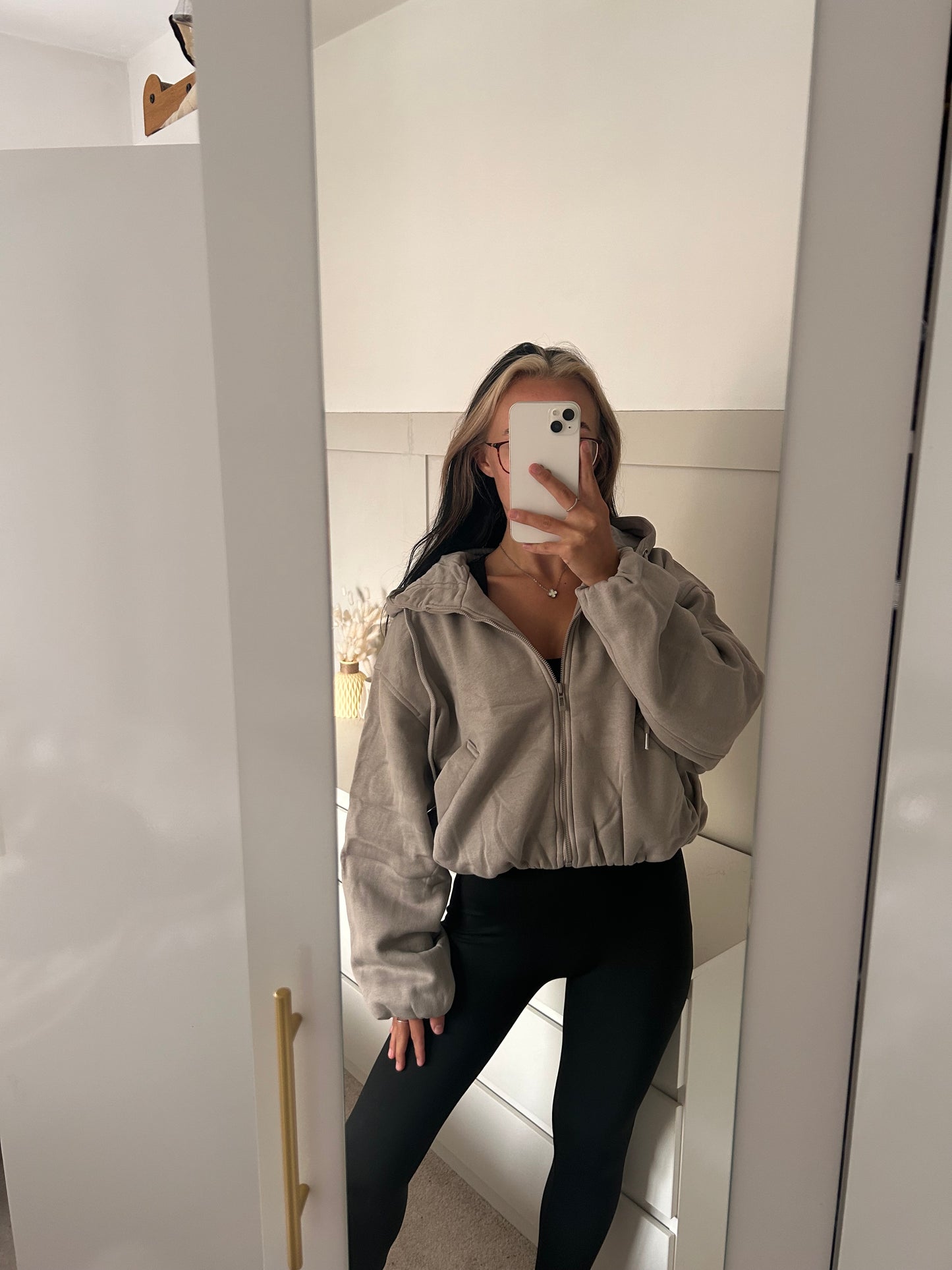 BUBBLE HEM FLEECE LINED JACKETS