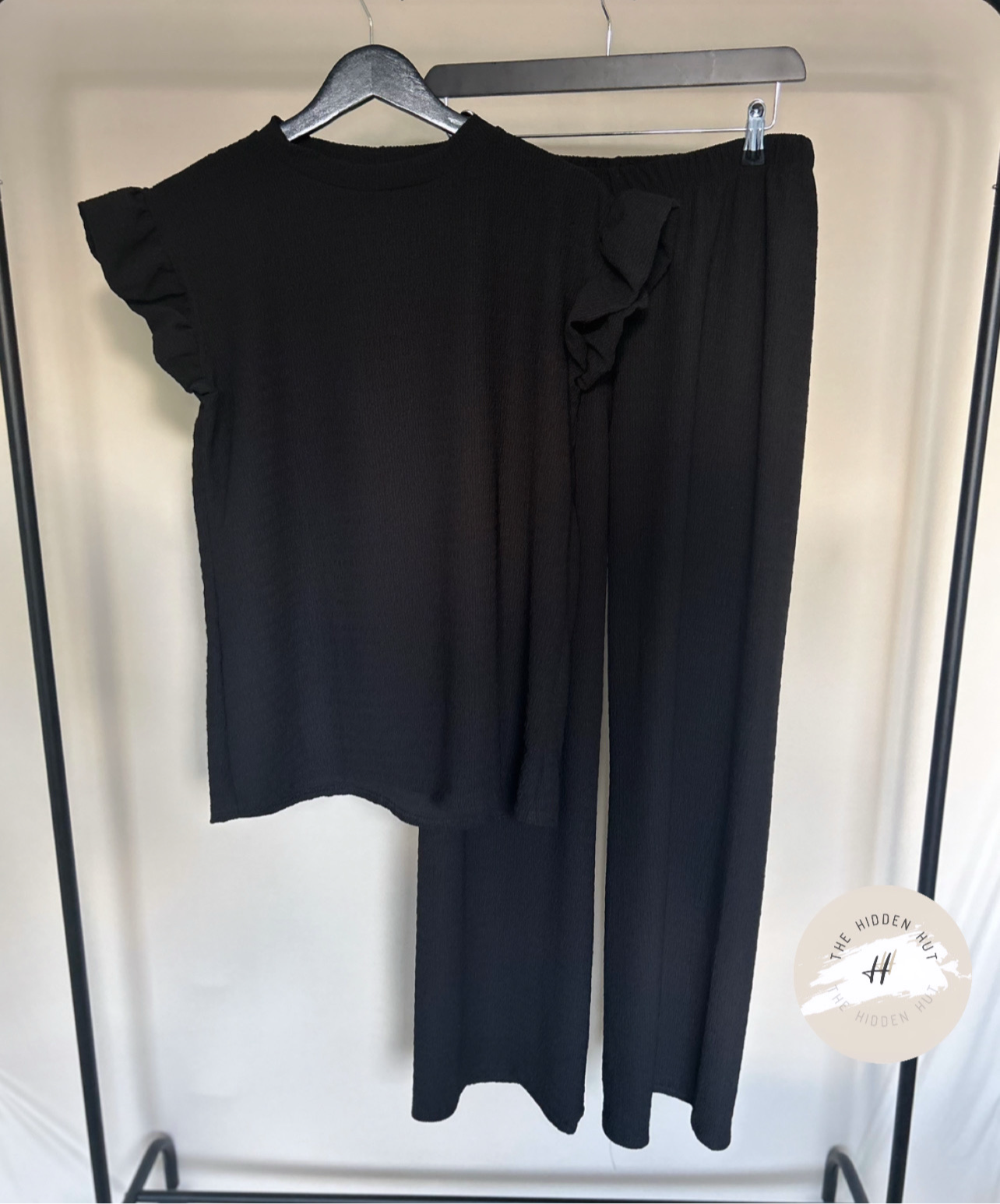 PLUS SIZE TEXTURED FRILL SLEEVED LOUNGE SET