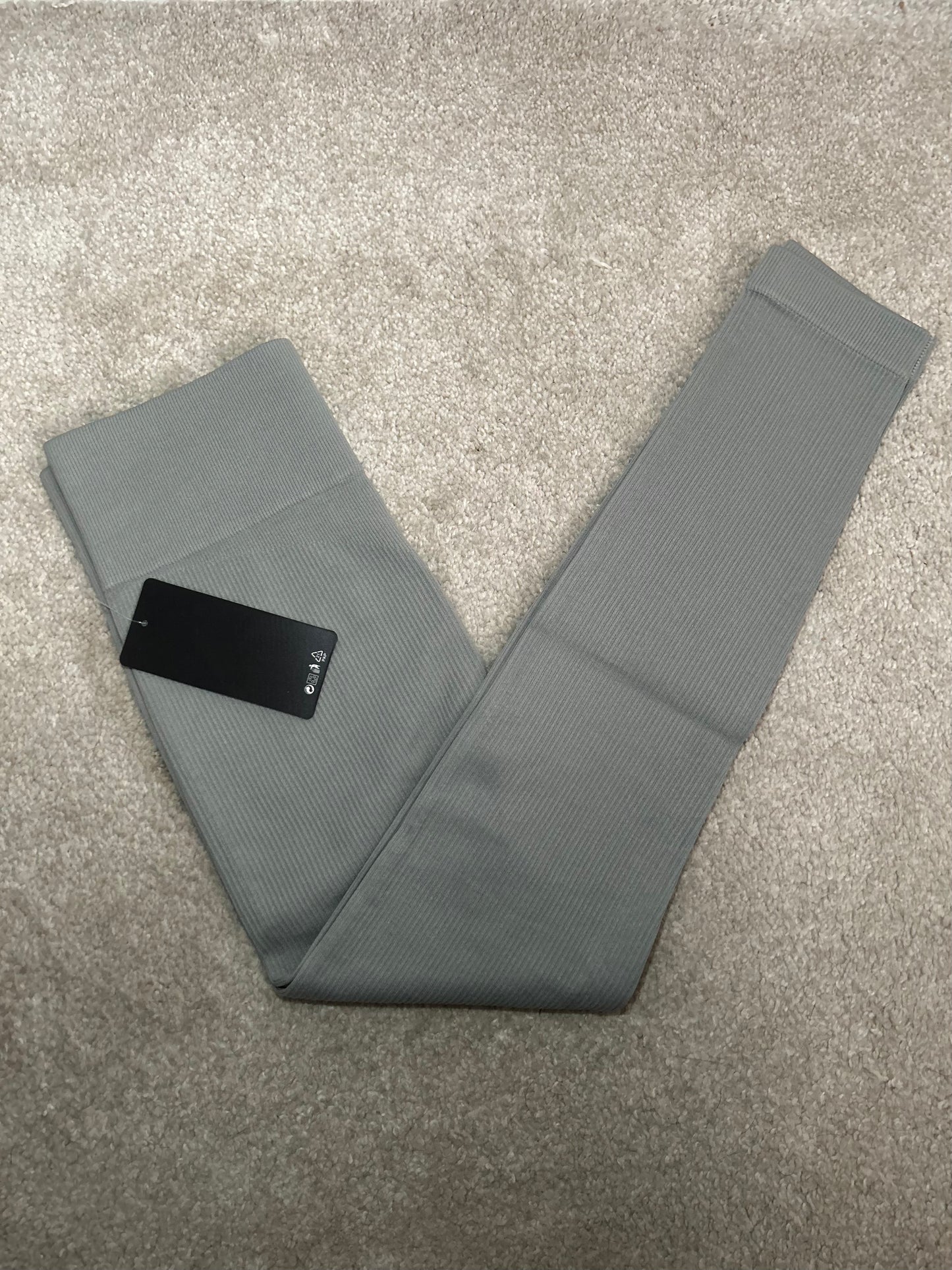 THICK HIGH WAISTED RIBBED LEGGINGS