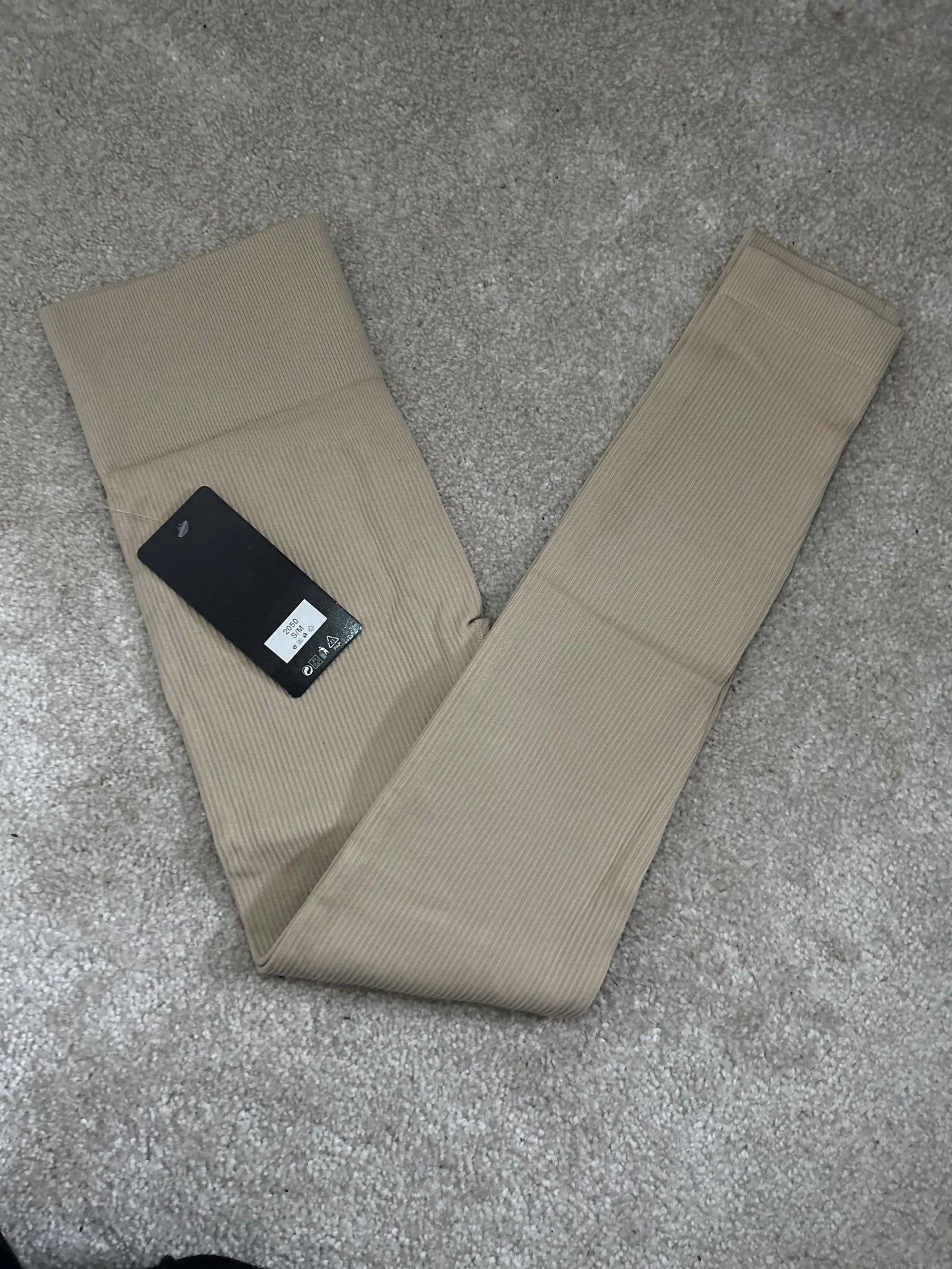THICK RIBBED LEGGINGS