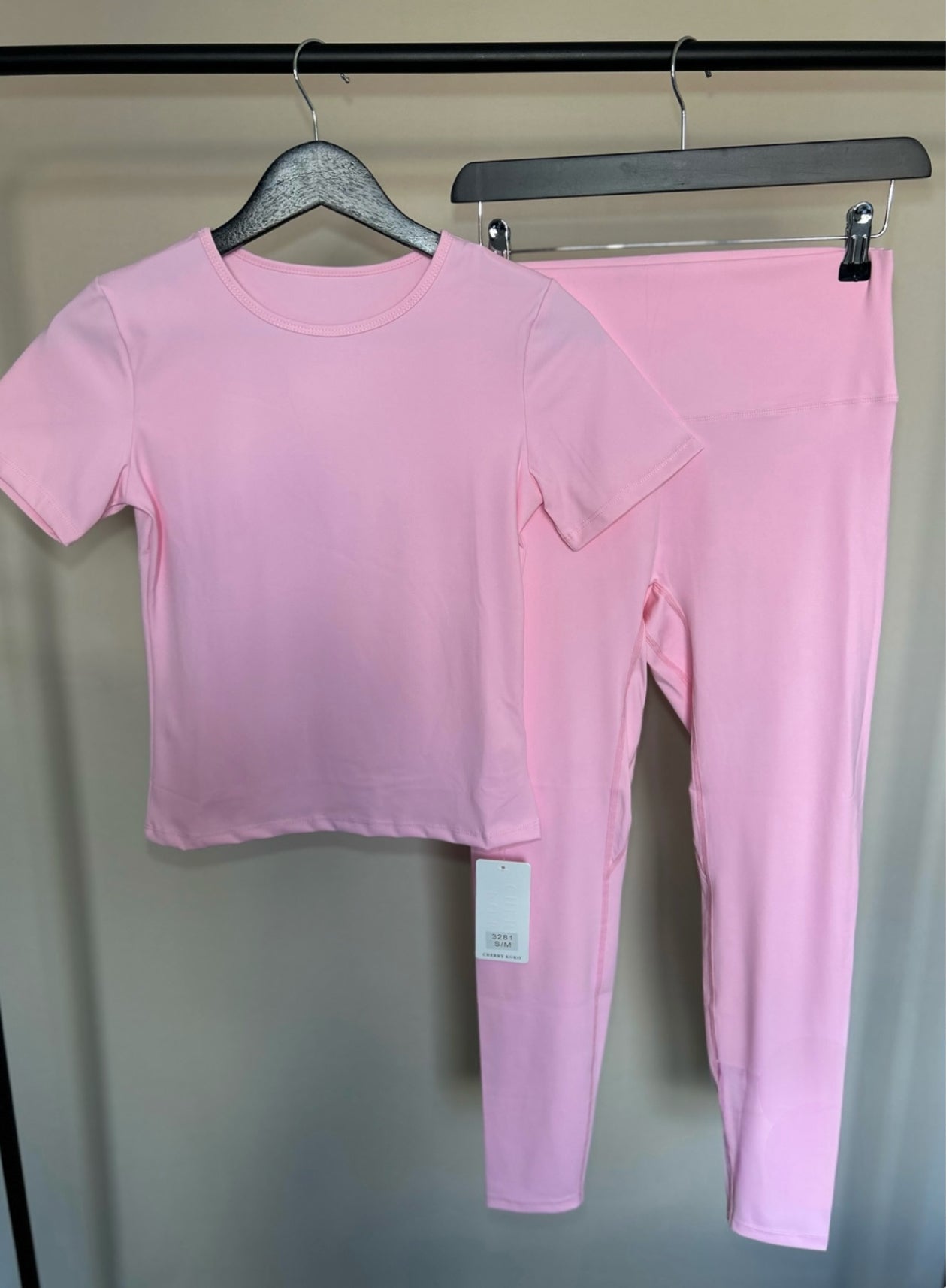 SLINKY SHORT SLEEVED GYM SET
