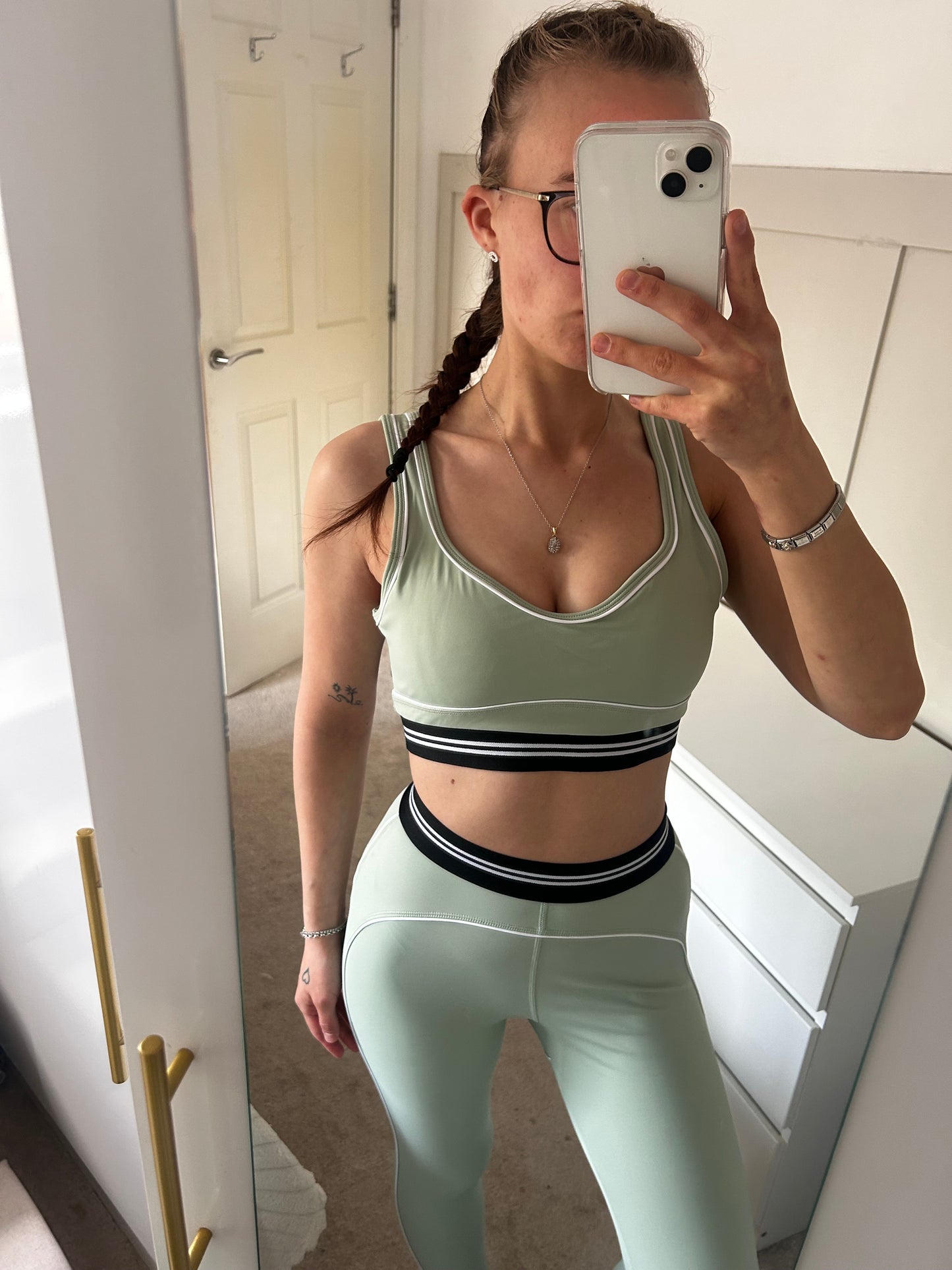 PIPING WAISTBAND GYM SETS