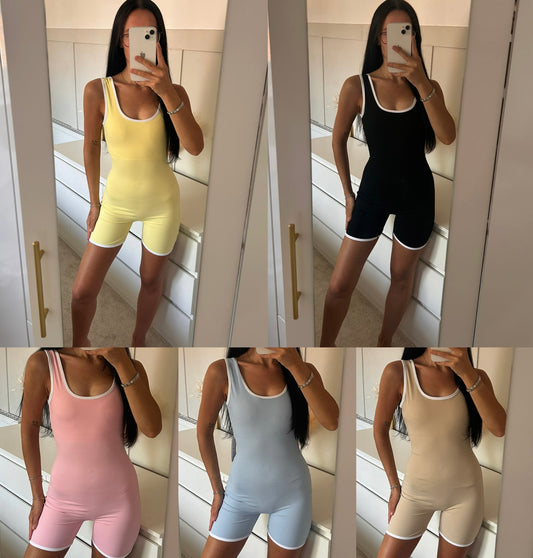 PIPING SCRUNCH-BUM UNITARD WITH BUILT IN REMOVABLE PADDING