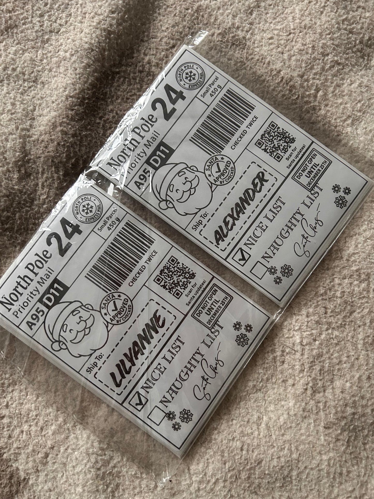 CHRISTMAS PRESENT LABELS - 10pc