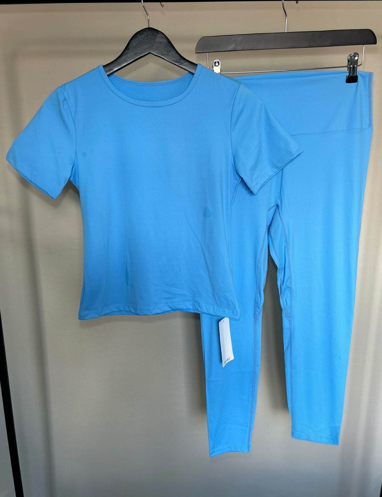 SLINKY SHORT SLEEVED GYM SET