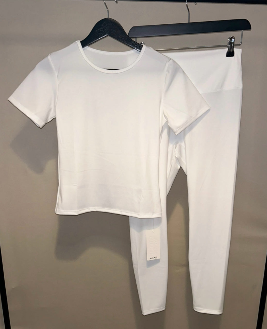 SLINKY SHORT SLEEVED GYM SET